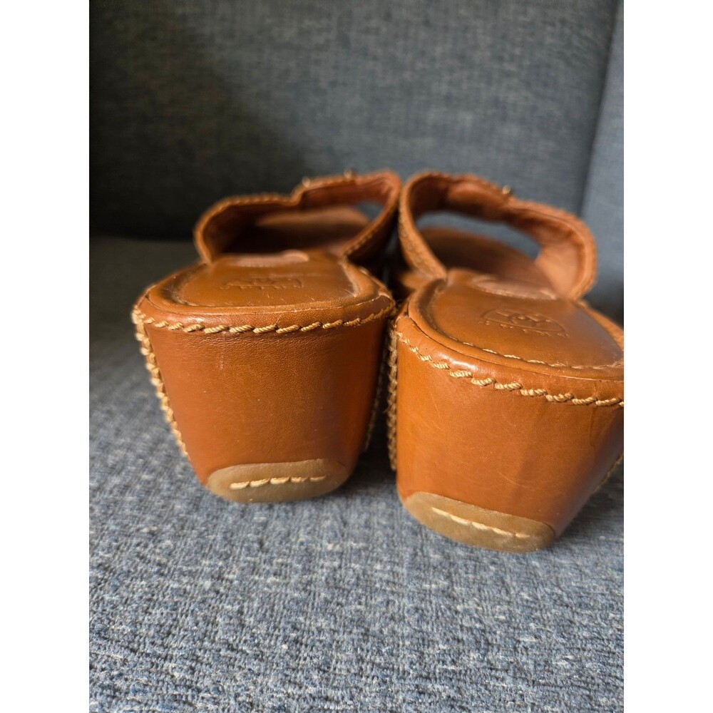 Ariat Women's Brown Leather Horseshoe Wedge Sandals w/ Stud Edging Size 9 - Picture 6 of 11